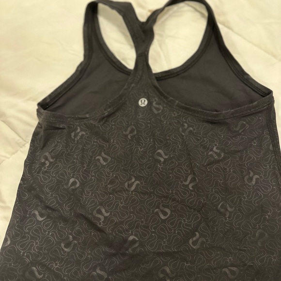 Lululemon Shirt - Picture 4 of 5